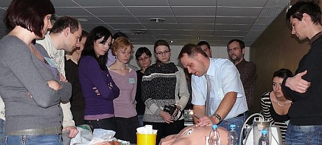 Collaboration of studetns with the physician-teacher